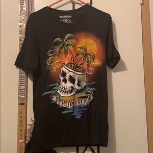 True Religion “Skull Island” logo t-shirt,..